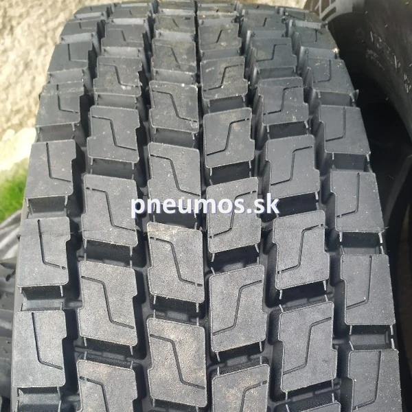 315/70 R 22,5 DE2 (PROTEKTOR)